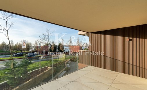 Apartment in Santa Marinha e Sao Pedro da Afurada, Porto District, Portugal 1