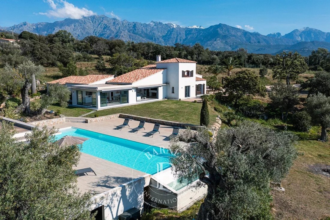 Villa in Lumio, Corsica, France 4 - 14231799