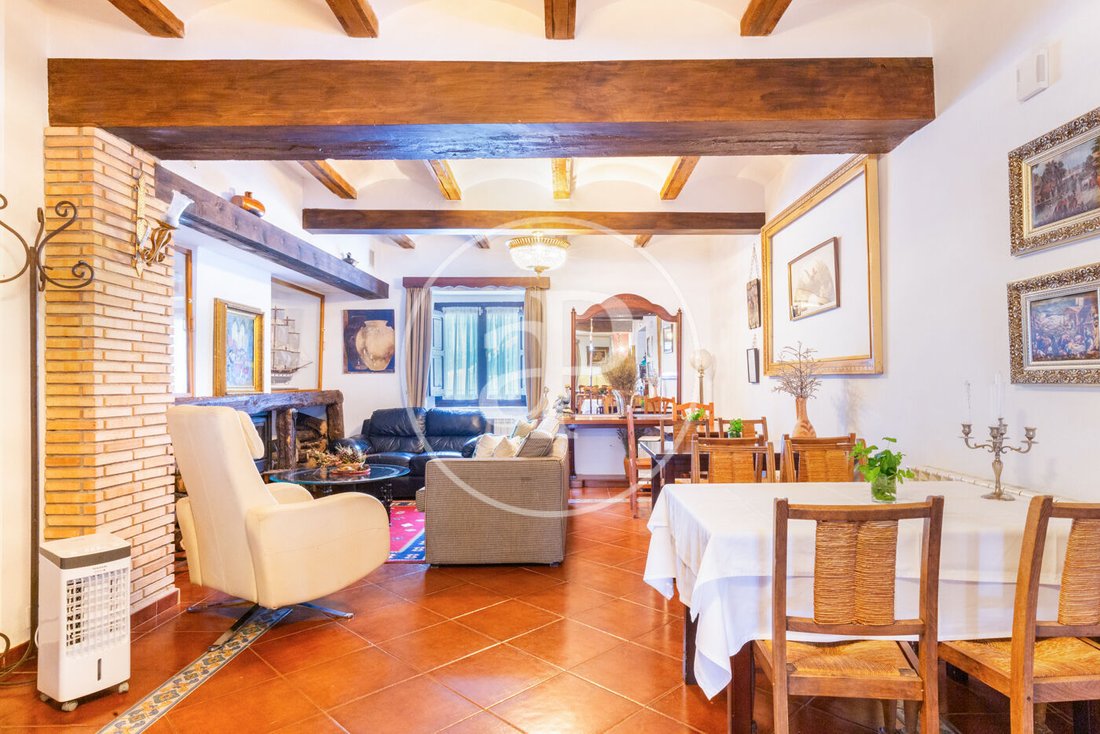 Country House in Utiel, Valencian Community, Spain 2 - 15095333