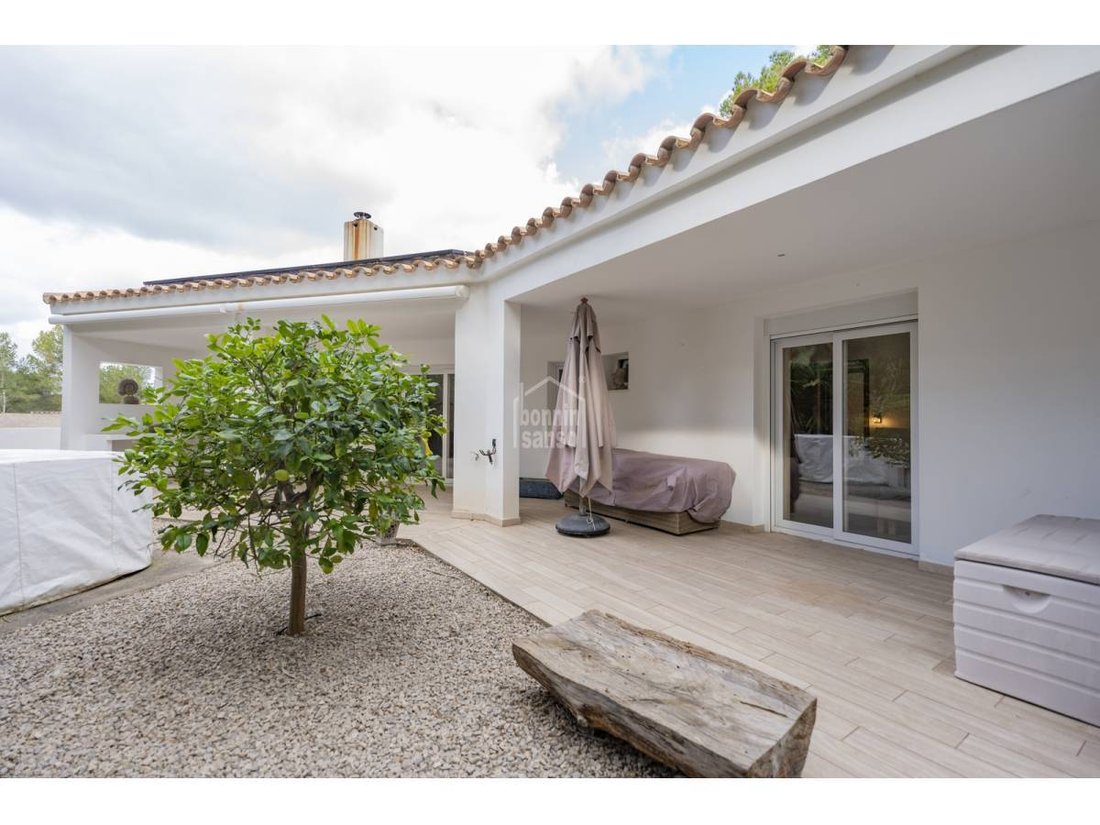 Villa in es Mercadal, Balearic Islands, Spain 3 - 14185694