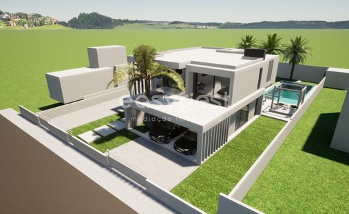 Villa in Corroios, Setubal, Portugal 1