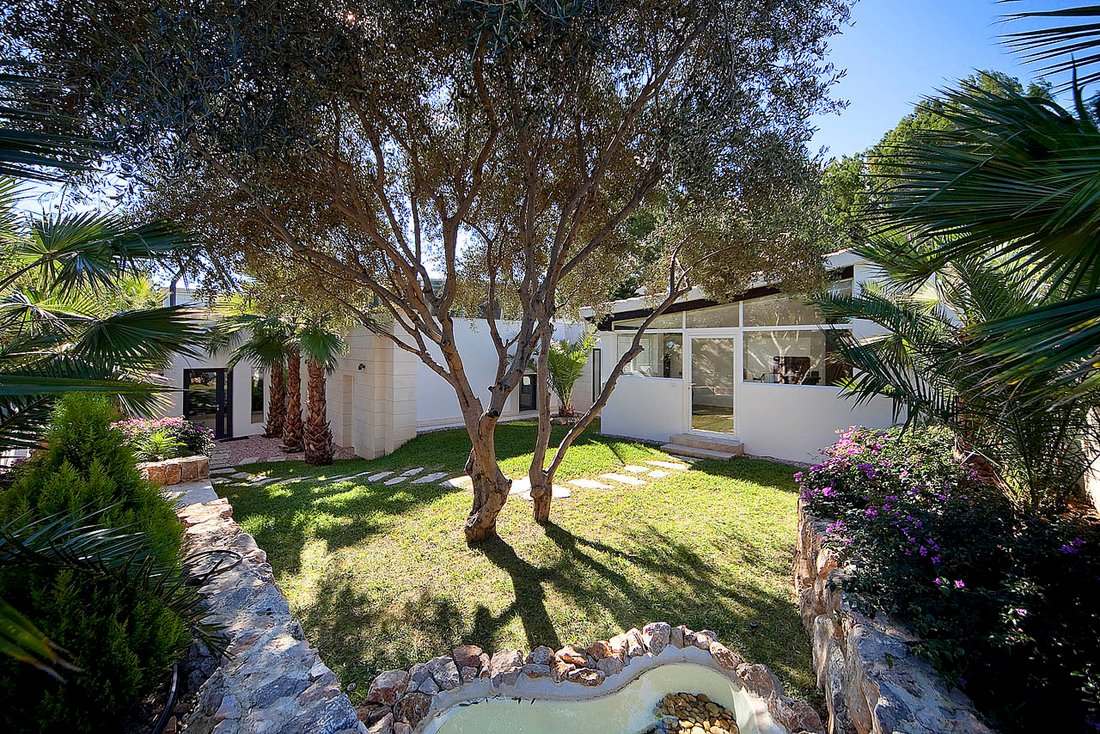 Villa in Bendinat, Balearic Islands, Spain 1 - 15094531