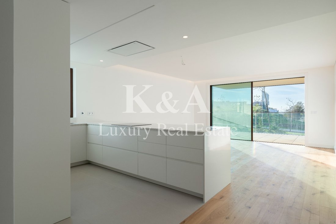 Apartment in Santa Marinha e Sao Pedro da Afurada, Porto District, Portugal 2 - 15095680