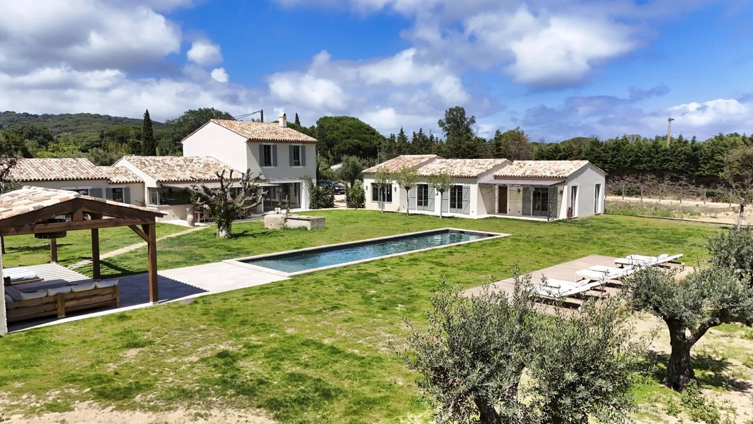 Villa in Ramatuelle, Provence-Alpes-Côte d'Azur, France 4 - 14549754