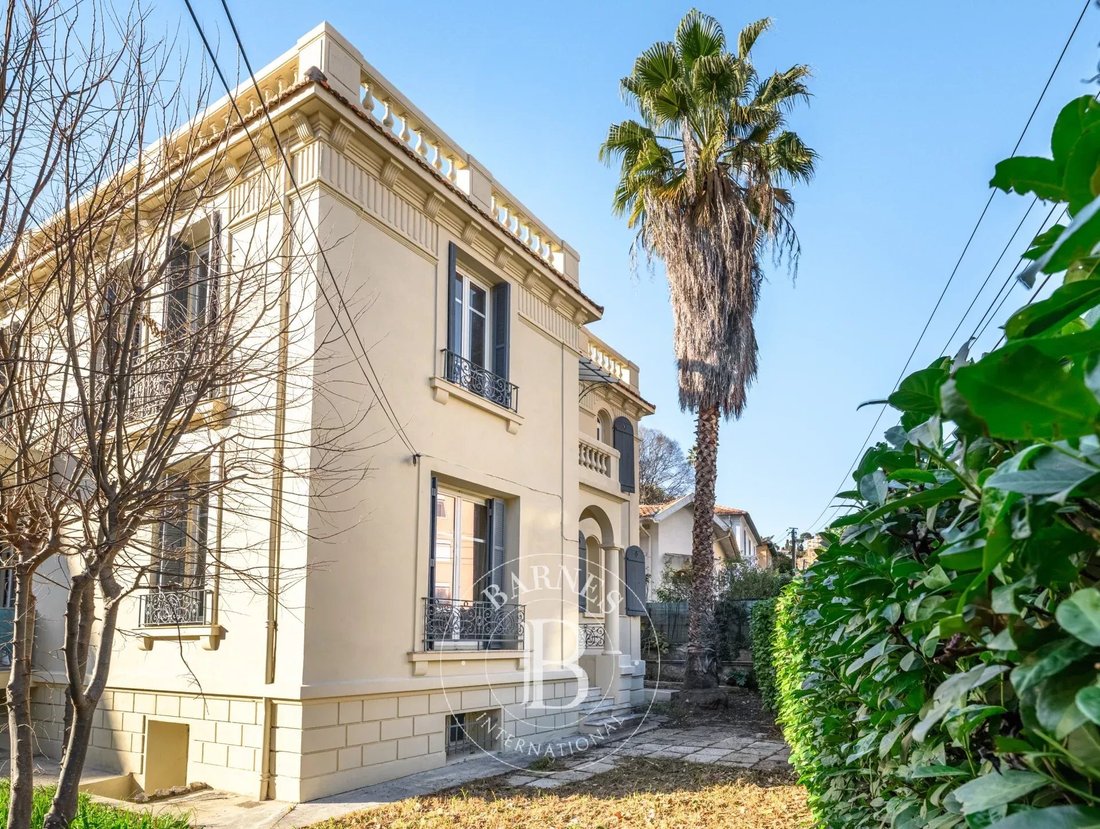 House in Nice, Provence-Alpes-Côte d'Azur, France 1 - 15090607
