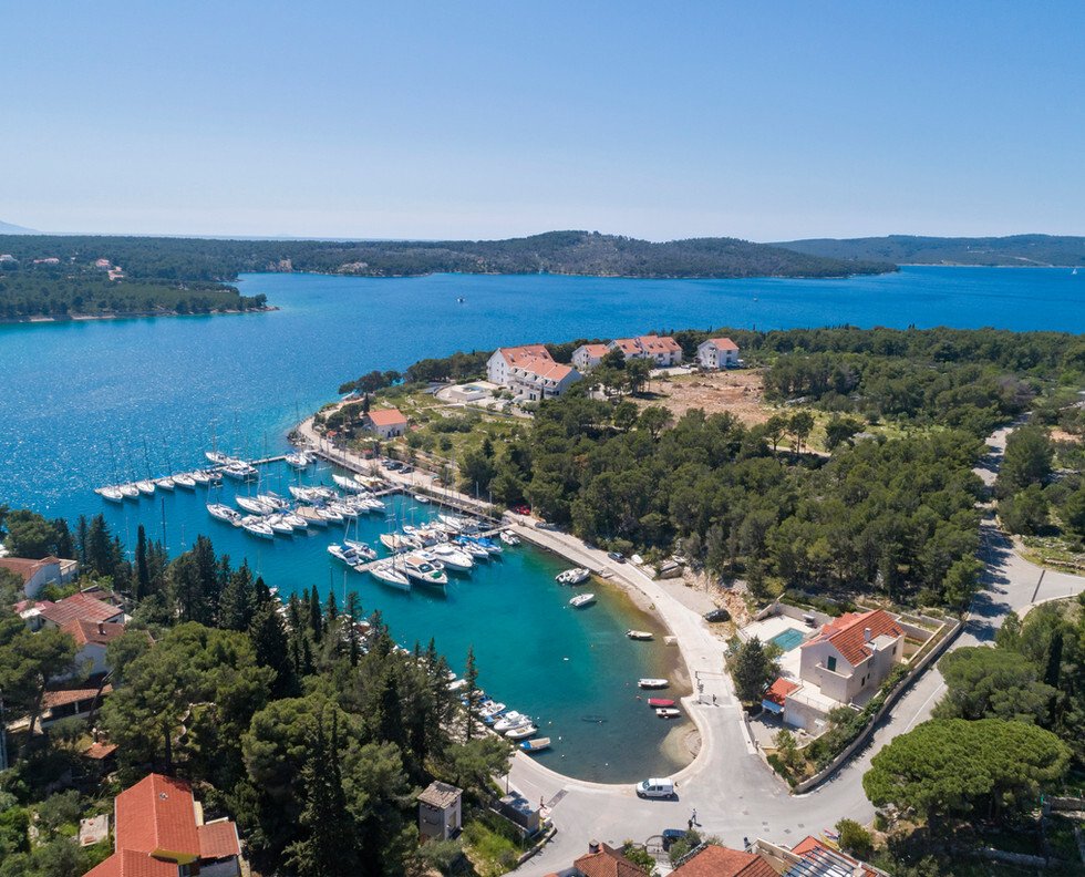 Land in Dol, Split-Dalmatia County, Croatia 1 - 15093953