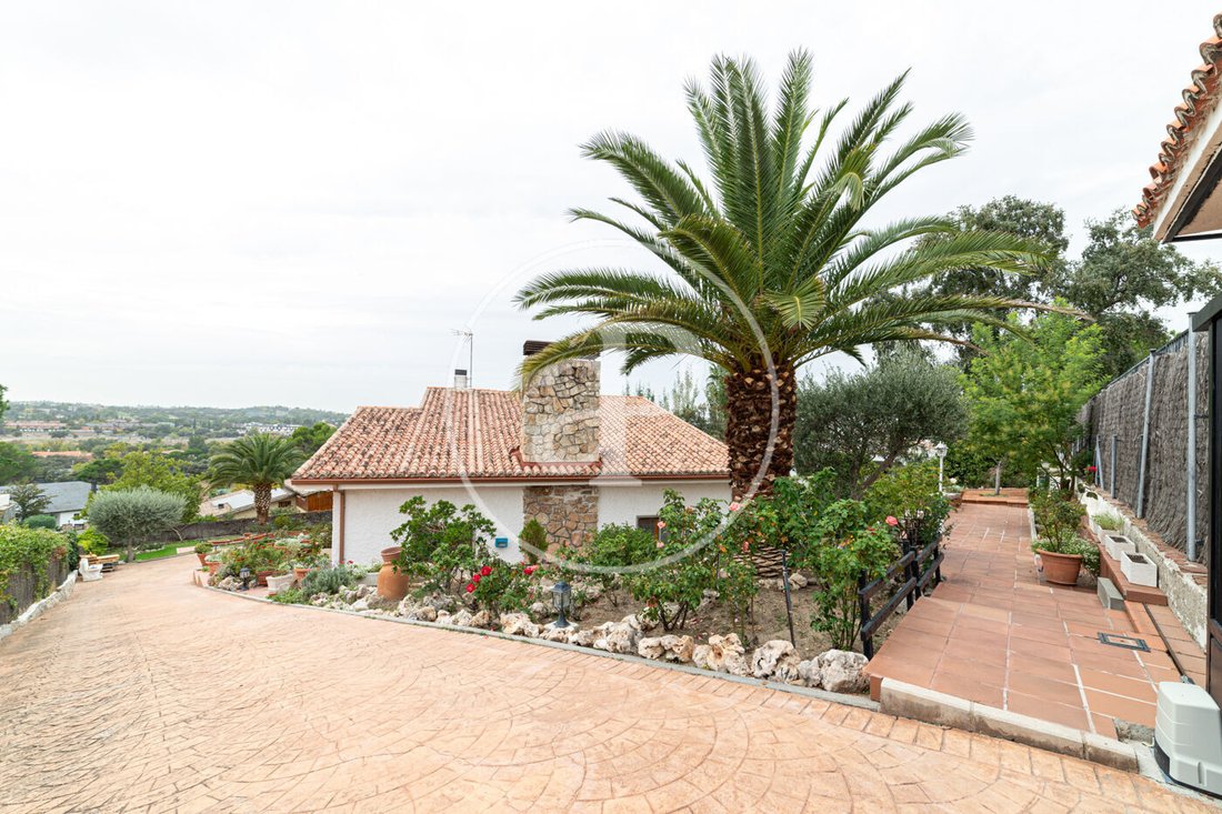 Villa a Algete, Madrid, Spagna 2 - 15095366