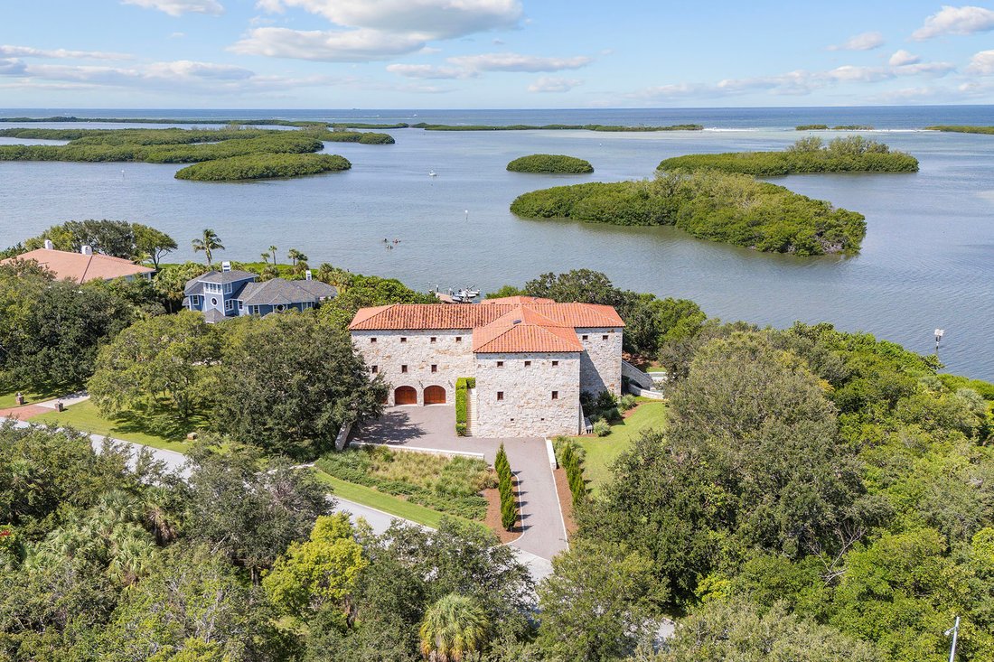 House in St. Petersburg, Florida, United States 2 - 15093838
