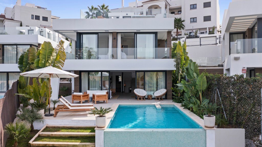 Villa in Estepona, Andalusia, Spain 3 - 15095970