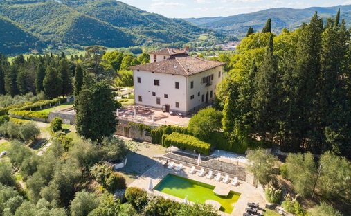 Villa in Pontassieve, Tuscany, Italy 1