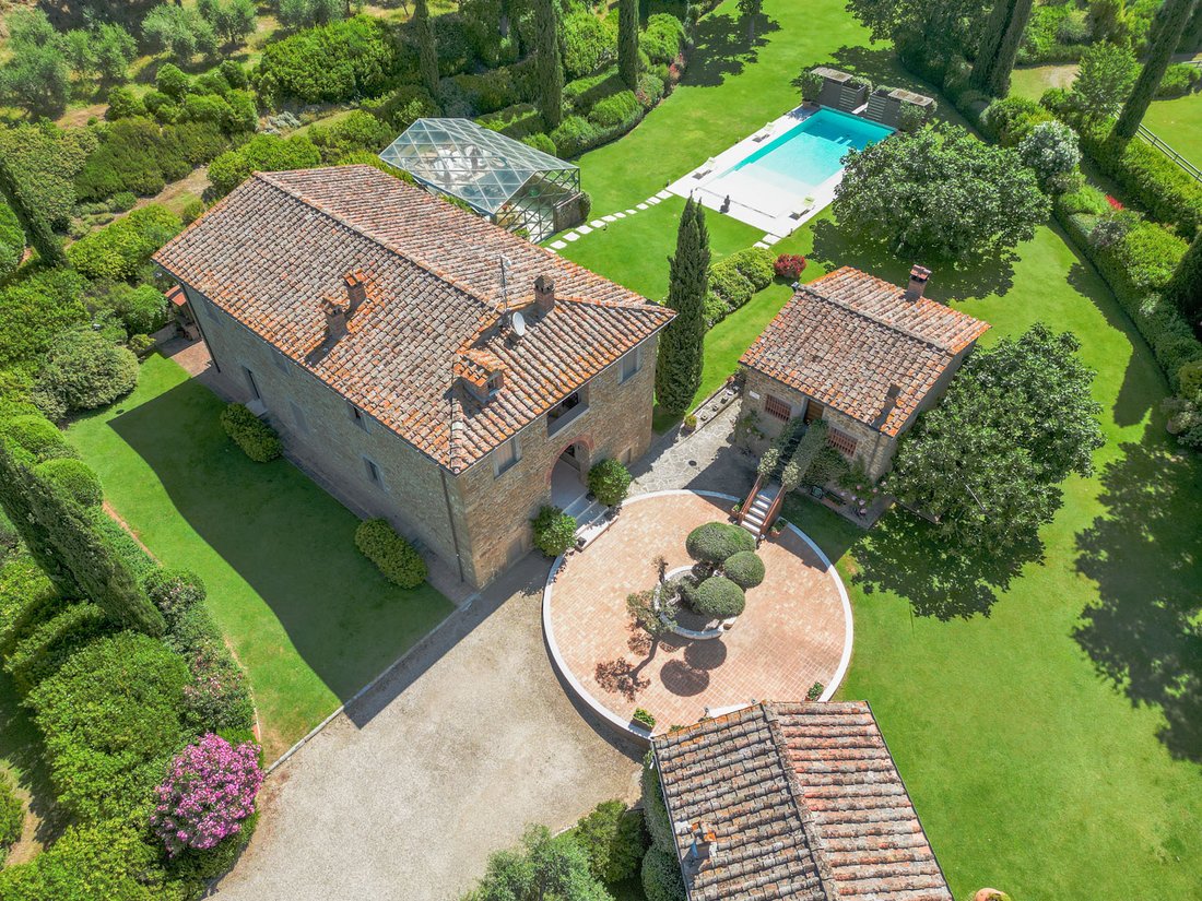 Estate in Center, Arezzo, Tuscany 3 - 15095491