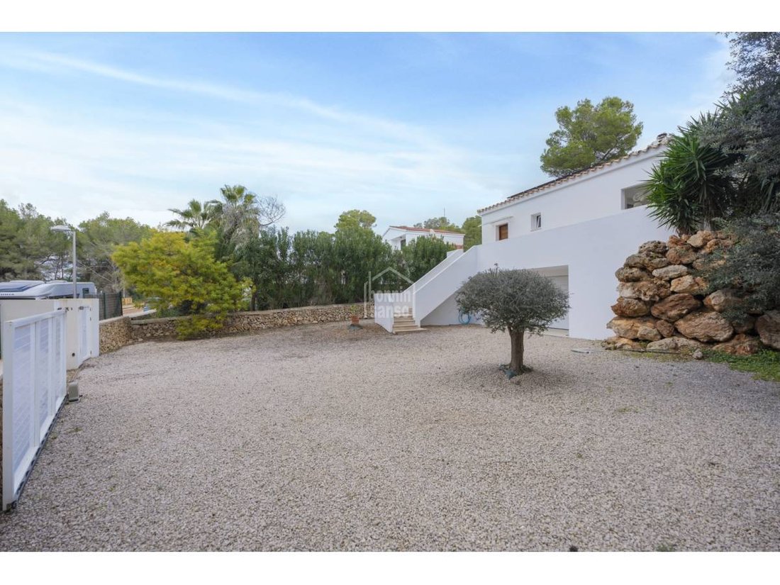 Villa in es Mercadal, Balearic Islands, Spain 1 - 14185694
