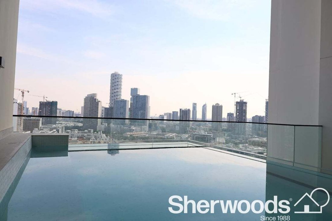 Apartment in Al Quoz Industrial Area 1, Al Quoz Community, Dubai 1 - 15094248