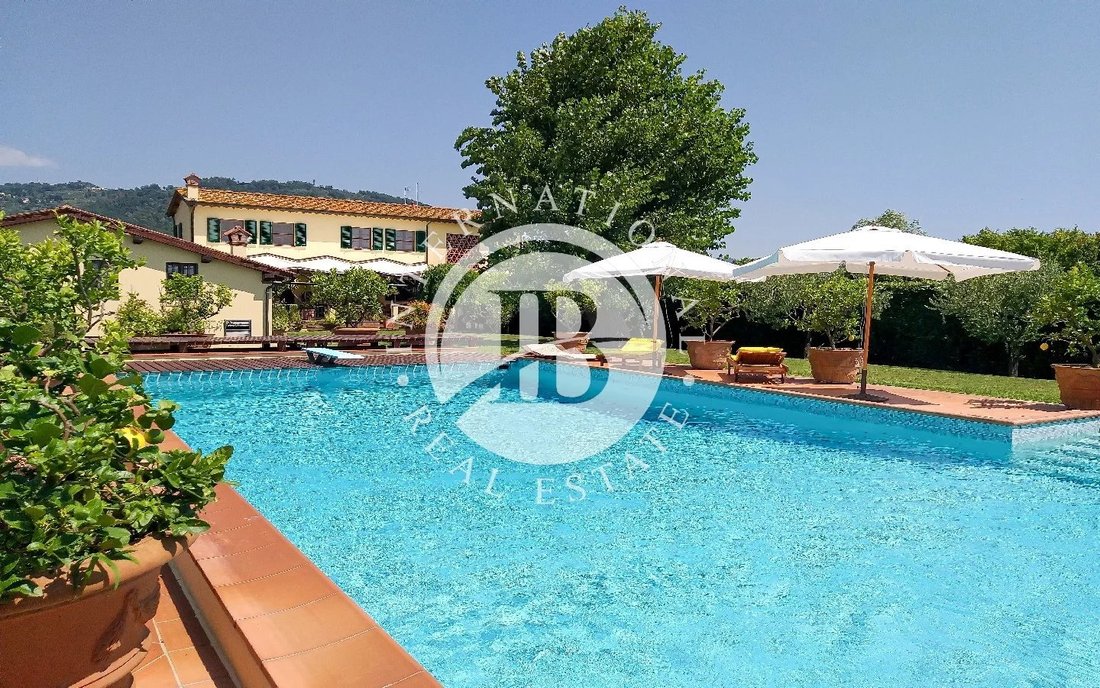 Villa in Massarosa, Tuscany, Italy 1 - 13886531
