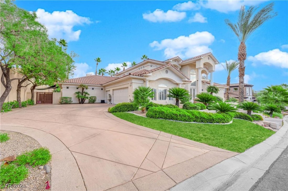 House in Las Vegas, Nevada, United States 3 - 15095829