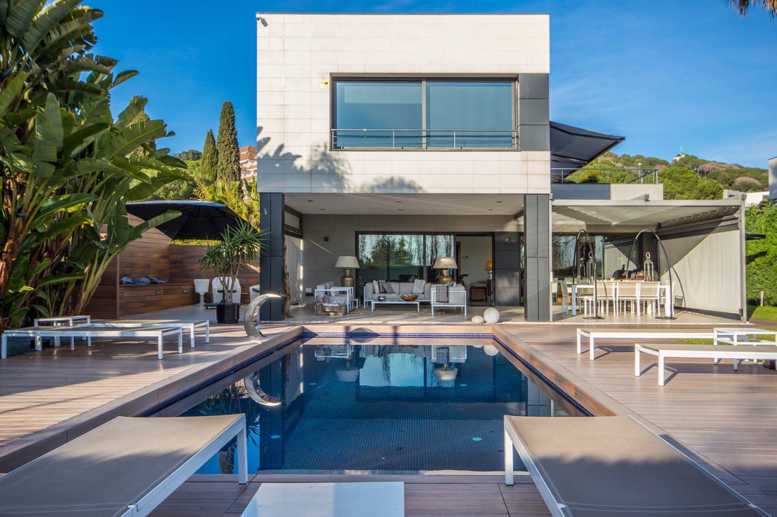 Villa in Sant Vicenc de Montalt, Catalonia, Spain 1 - 12416906