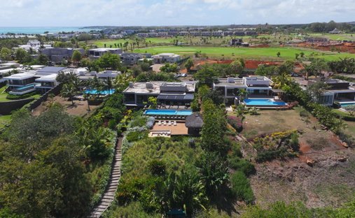Villa a Roches Noires, Rivière du Rempart, Mauritius 1