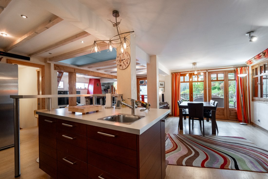 Chalet in Les Houches, Auvergne-Rhône-Alpes, France 4 - 15093791