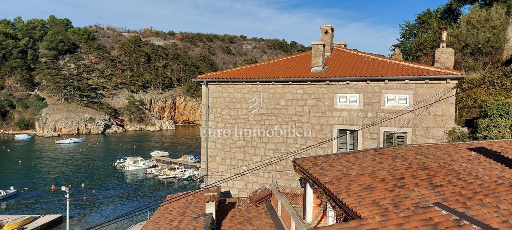 House in Vrbnik, Primorje-Gorski Kotar County, Croatia 1 - 15103253