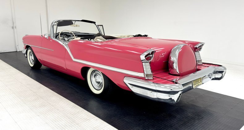 Cabriolet in Morgantown, United States 3 - 15105926