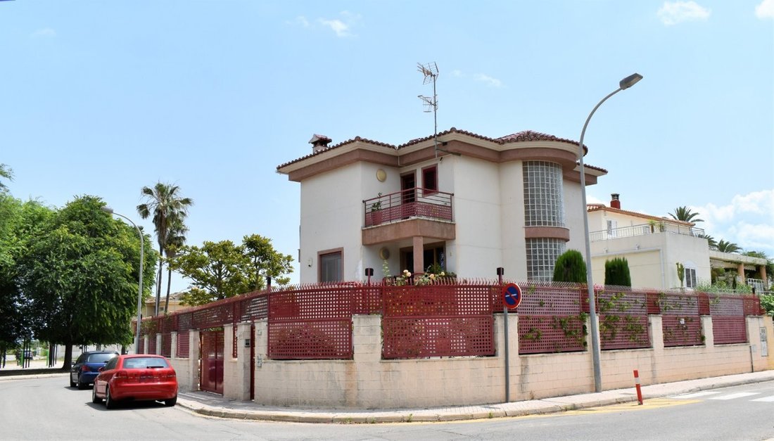 Villa in Oliva, Valencian Community, Spain 2 - 15099968