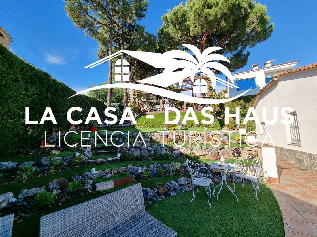 Villa in Lloret de Mar, Catalonia, Spain 1 - 15101240