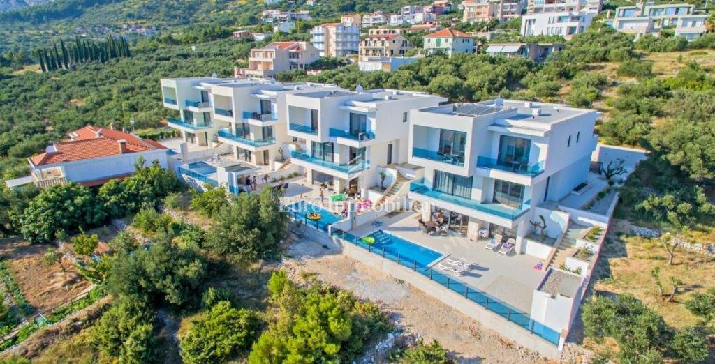 House in Veliko Brdo, Split-Dalmatia County, Croatia 3 - 15103399