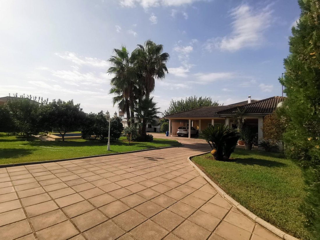 House in Cordoba, Andalusia, Spain 1 - 15101274