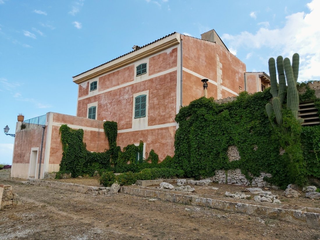Estate in Manacor, Balearic Islands, Spain 2 - 15104913