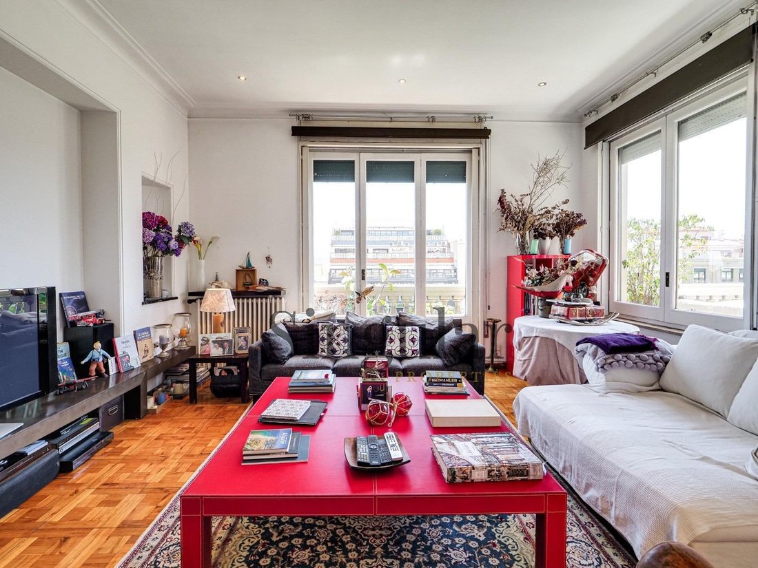 Penthouse in Eixample, Barcelona, Spain 2 - 15106756