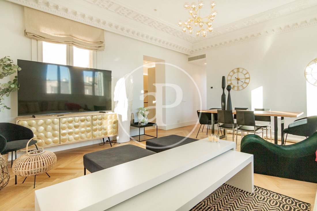 Penthouse in Centro, Madrid, Spain 4 - 15099004
