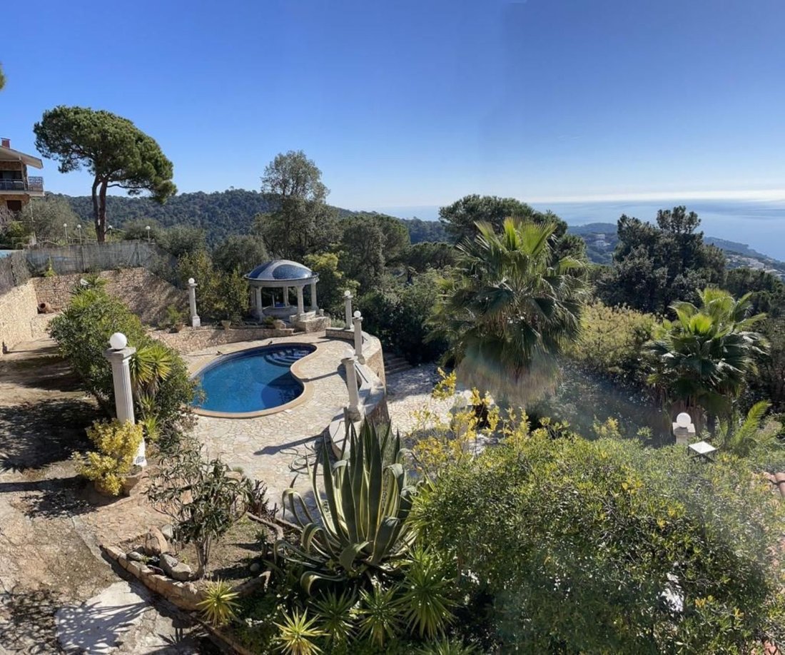 Villa in Lloret de Mar, Catalonia, Spain 2 - 15101376