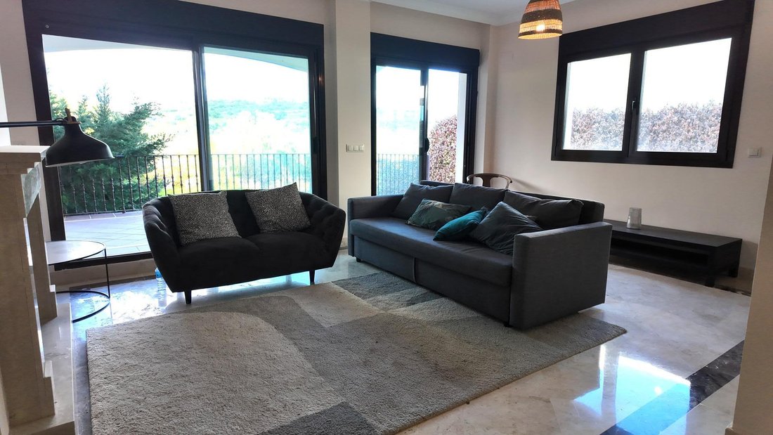 Villa in Estepona, Andalusia, Spain 2 - 11877093