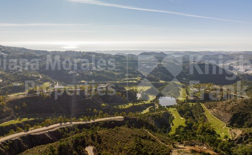 Land in La Zagaleta, Benahavis, Andalusia 1