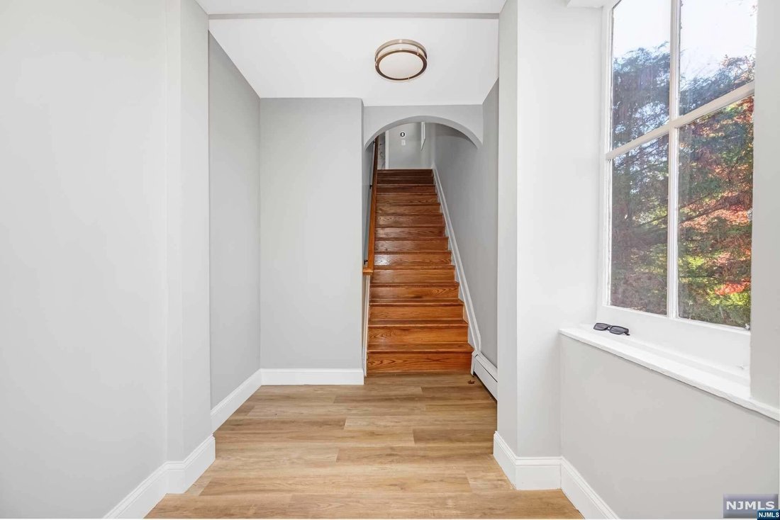 House in Glen Rock, New Jersey, United States 2 - 14950629