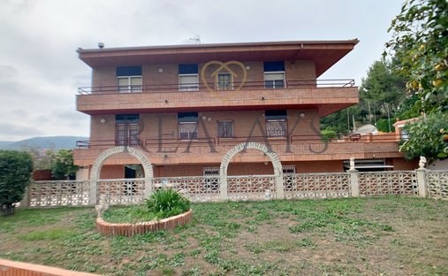 Villa in Vallirana, Catalonia, Spain 1
