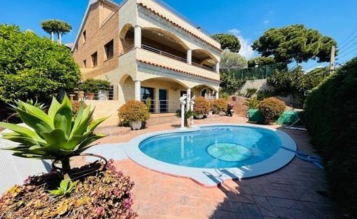 Villa in Tordera, Catalonia, Spain 1