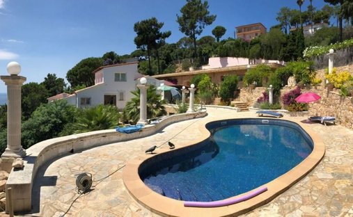 Villa in Lloret de Mar, Catalonia, Spain 1