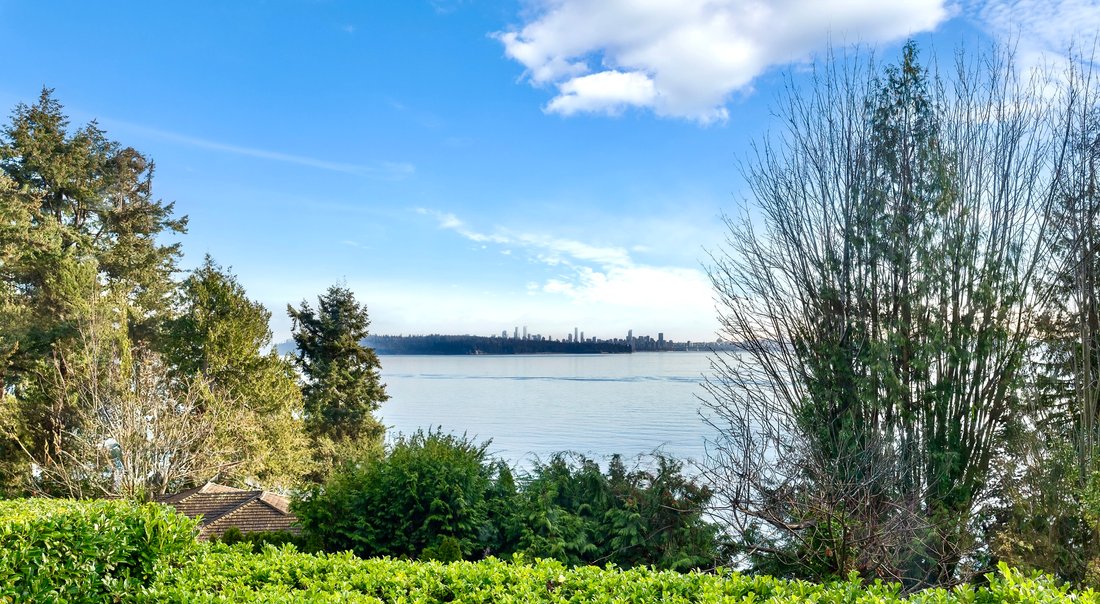 Land in West Vancouver, British Columbia, Canada 2 - 15098074