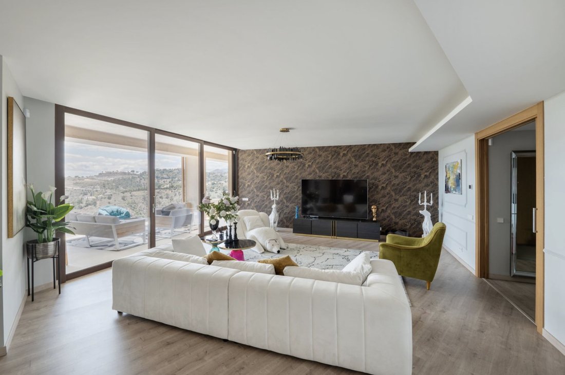 Penthouse in Benahavis, Andalusia, Spain 4 - 15096178
