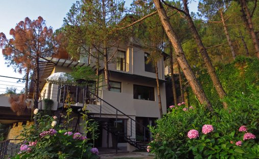 House in Kasauli, Himachal Pradesh, India 1