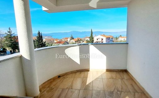 Apartment in Malinska, Primorje-Gorski Kotar County, Croatia 1