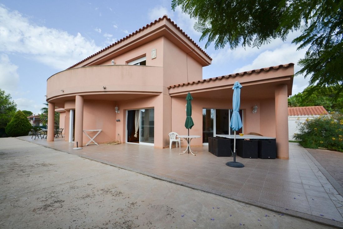 Villa in Deltebre, Catalonia, Spain 1 - 15099769