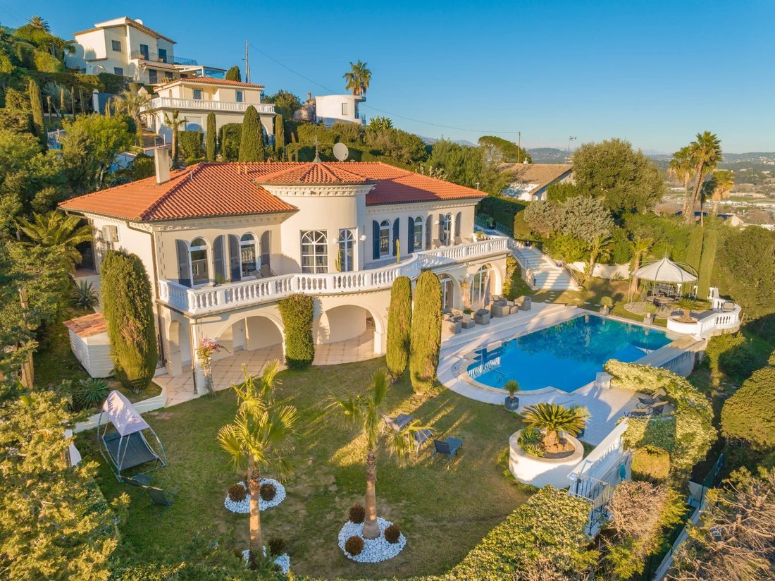 Villa in Le Centre Ville, Mandelieu-la-Napoule, France 4 - 14750883