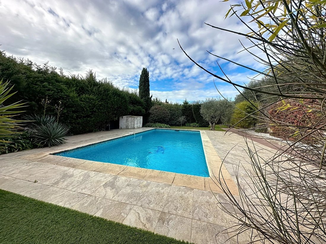 House in Mougins, Provence-Alpes-Côte d'Azur, France 2 - 15096140
