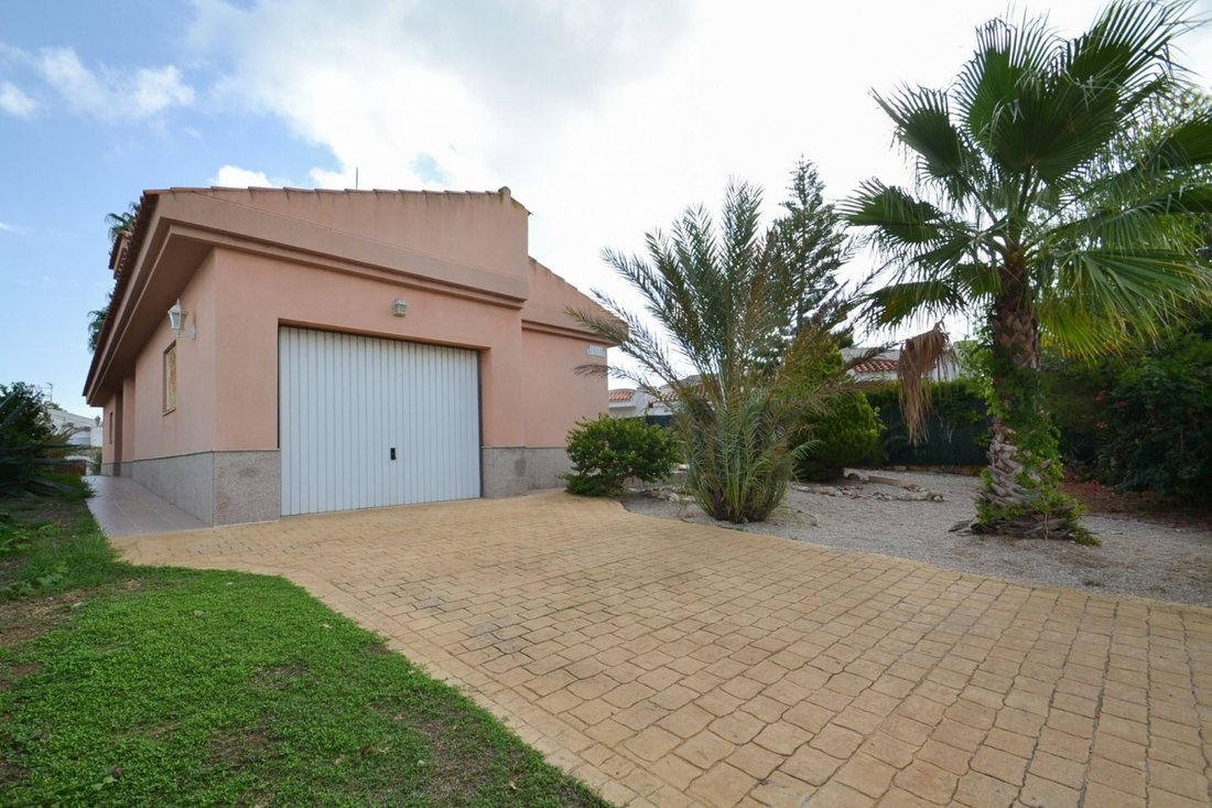 Villa in Deltebre, Catalonia, Spain 3 - 15099769