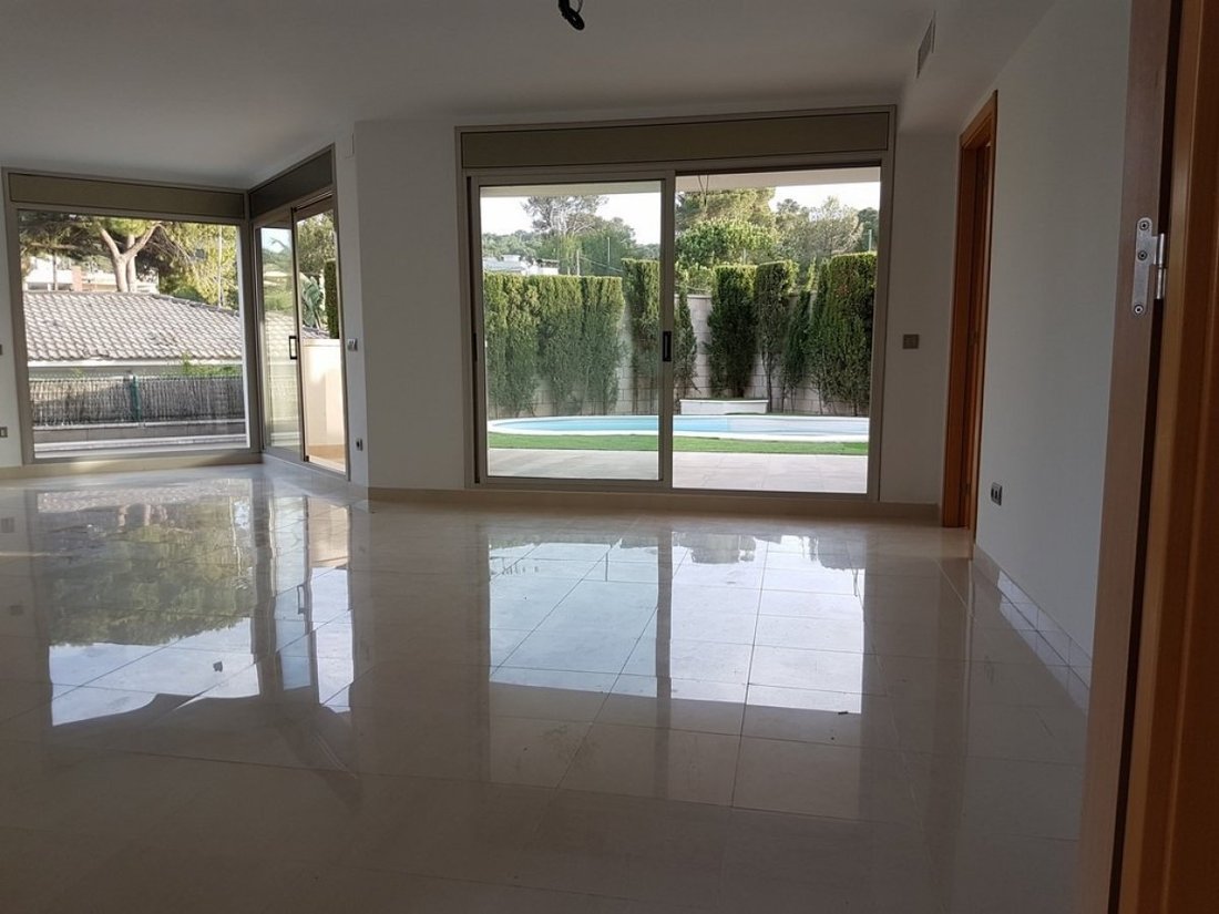 Villa in Salou, Catalonia, Spain 3 - 15099657