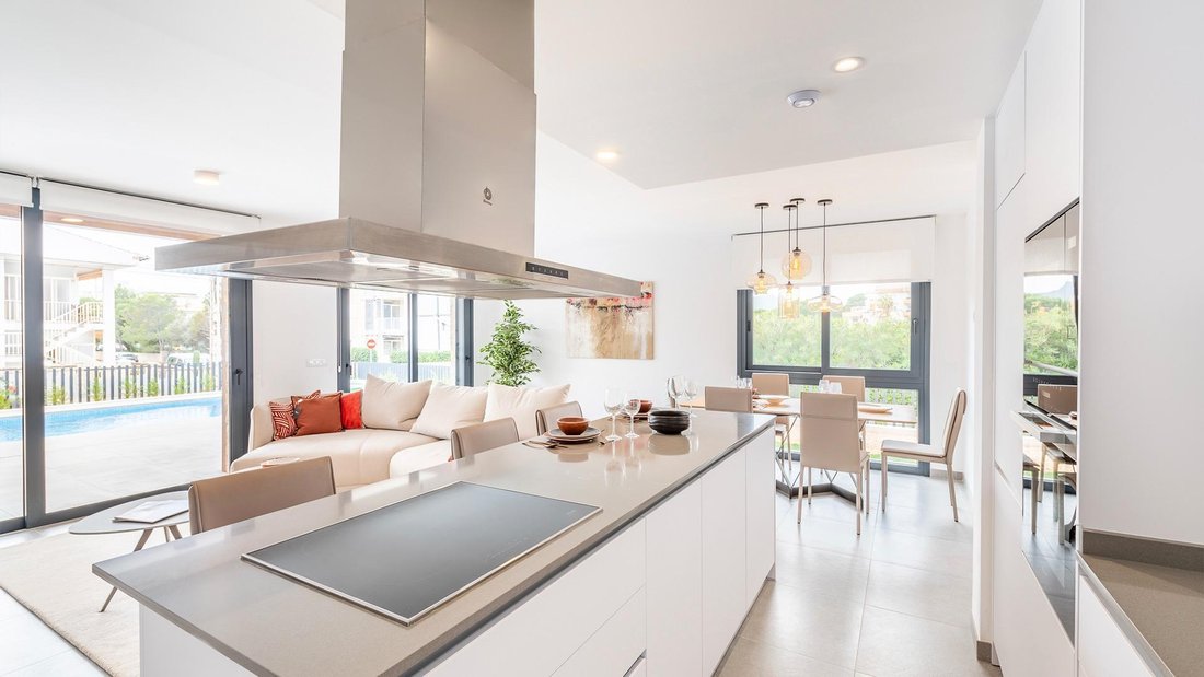 Villa in Capdepera, Balearic Islands, Spain 4 - 15100902