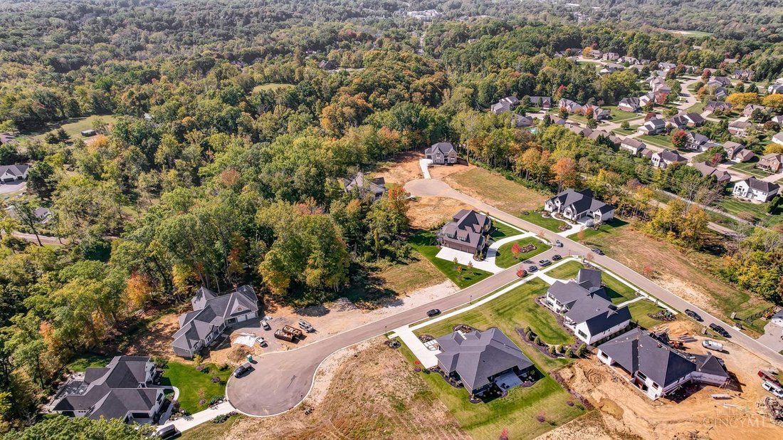 House in Loveland, Ohio, United States 4 - 15098132