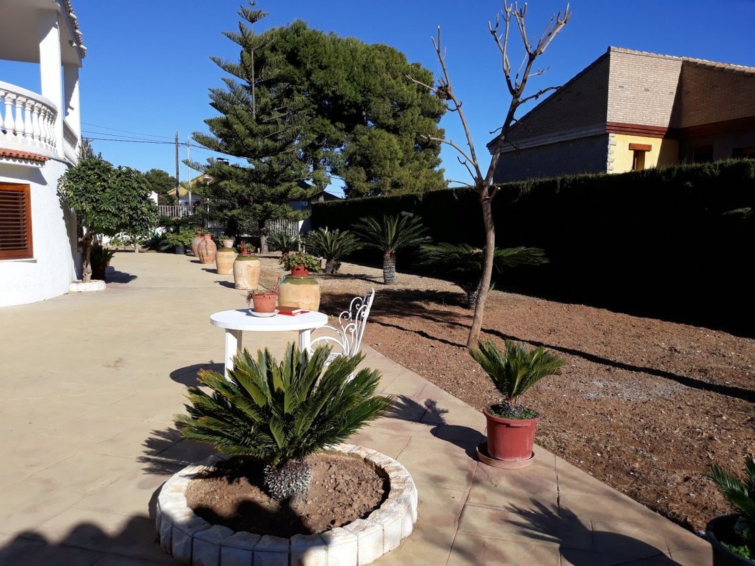 Villa in Chiva, Valencian Community, Spain 4 - 15106543